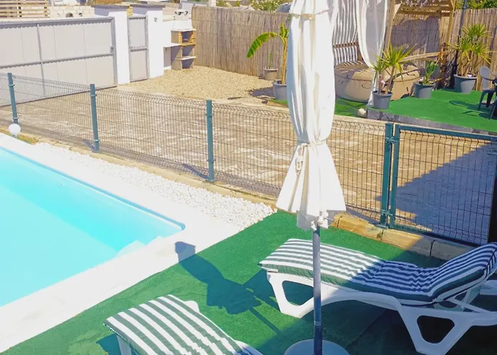 La Brisa Будинок відпочинку Кадіс